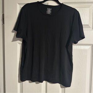L.L. Bean Black Short Sleeve Tee